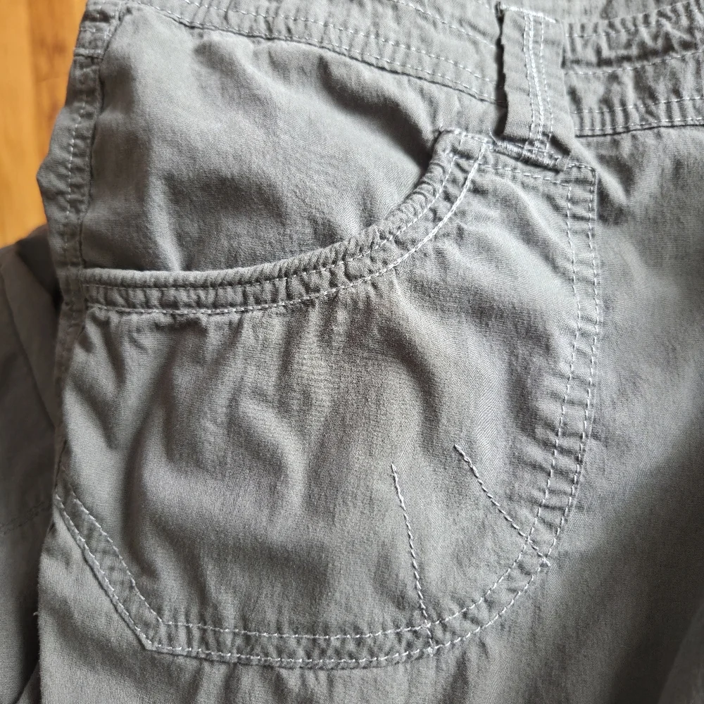 Kuhl Convertible Roll Up Pants Gray Size 8 - Picture 4 of 14